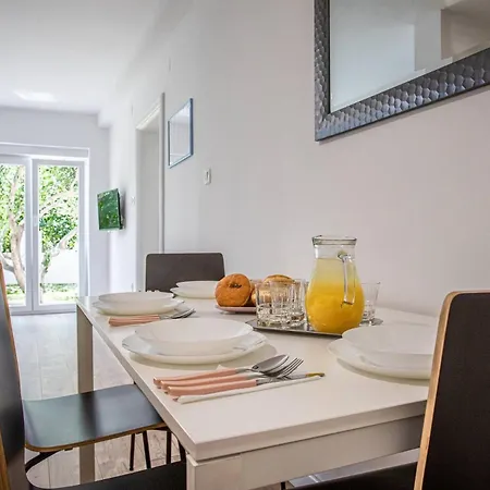 Bernardeta 2 Vendégház Baška