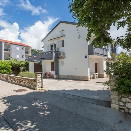 Bernardeta 2 Baška