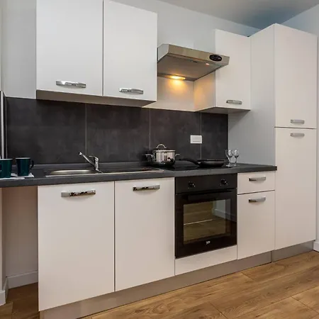 Bernardeta 2 באסקה