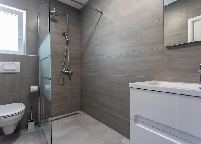 Bernardeta 2 3* Baška